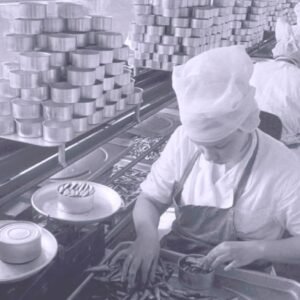Veľký sovietsky podvod s kaviárom a rybičkami skončil odsúdením 1500 ľudí a popr...
