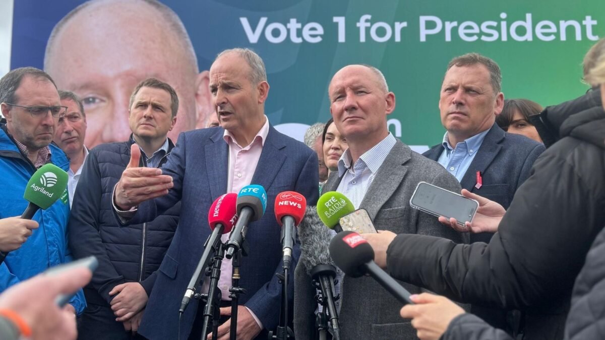 Írsko: Jim Gavin, kandidát strany Fianna Fáil v írskych prezidentských voľbách, odstupuje zo súťaže po priznaní „chyby“