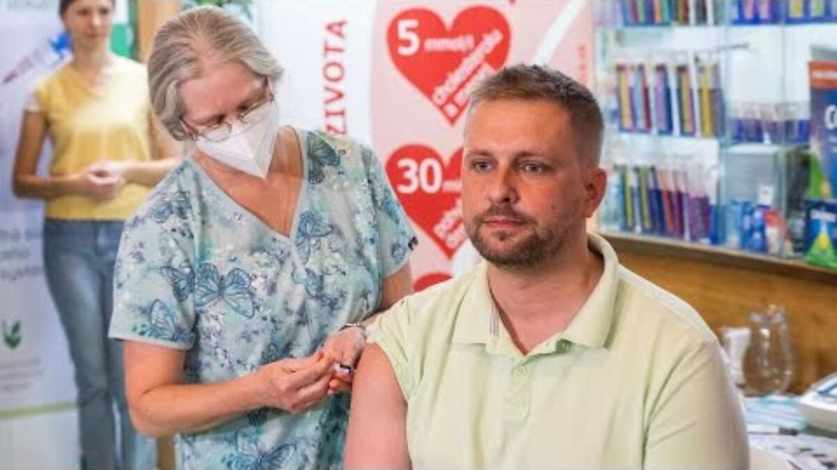 Kamil Šaško sa dal v lekárni zaočkovať proti chrípke