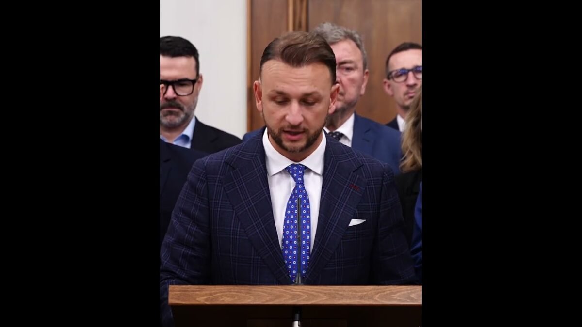 Matúš Šutaj Eštok: PROGRESÍVNI SLUHOVIA CUDZÍCH ZÁUJMOV