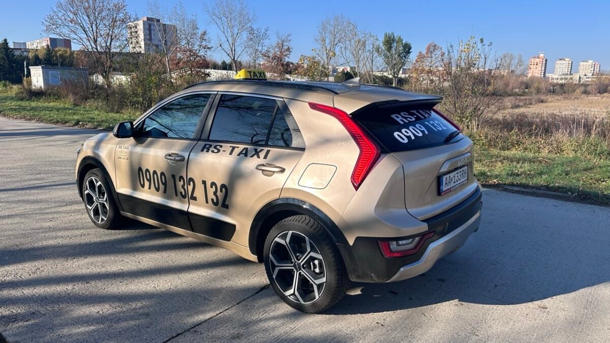 Taxi služby v Topoľčanoch: Komplexné porovnanie cien a kvality