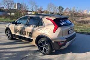 Taxi služby v Topoľčanoch: Komplexné porovnanie cien a kvality