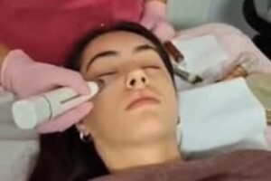 OŠETRENIE okolo OČÍ – REGENERÁCIA, UVOĽNENIE A ROVNOVÁHA ENERGIE