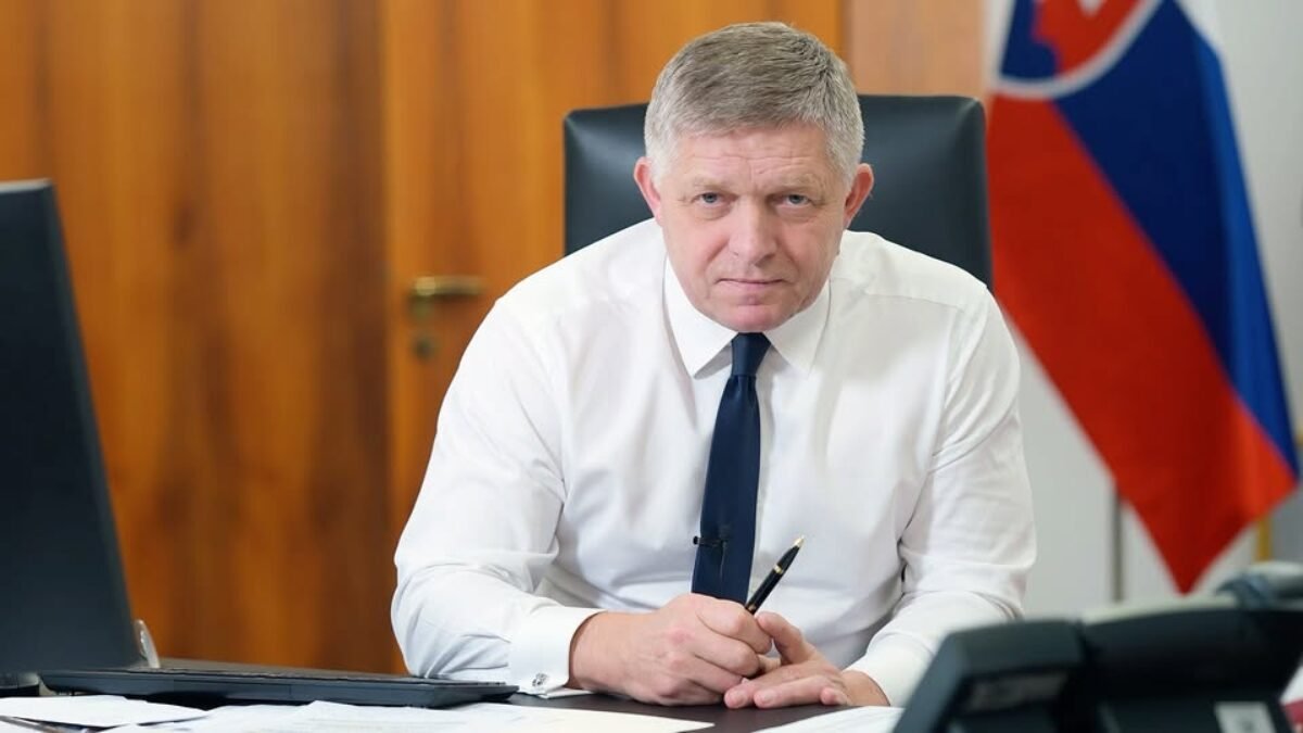 Robert Fico: No a teraz môžem utekať riešiť horúce hlavy.