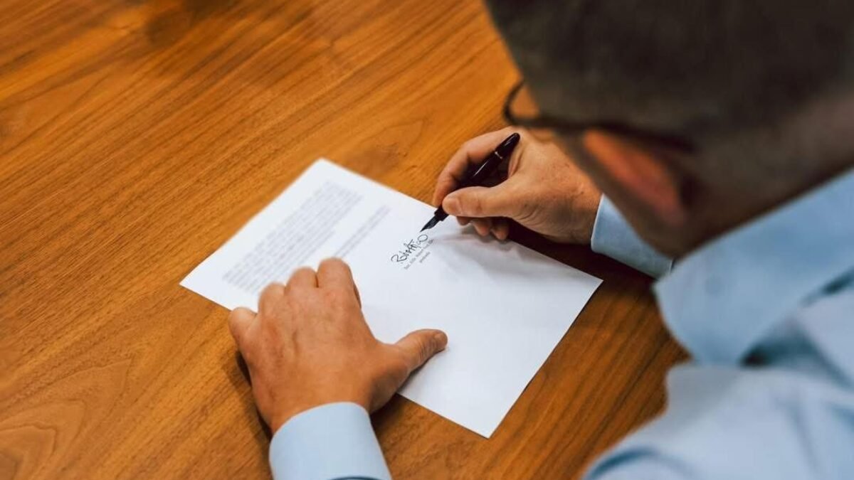 robert fico: ŠesŤ premiÉrov eÚ spoloČne vyzÝvame predsednÍČku ek ursulu Robert Fico: ŠESŤ PREMIÉROV EÚ SPOLOČNE VYZÝVAME PREDSEDNÍČKU EK URSULU VON DER LEYEN NA REALISTICKEJŠIU KLIMATIC