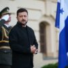 Kyjev vracia poľské vyznamenania po tom, čo Nawrocki odobral ocenenie Zelenskému