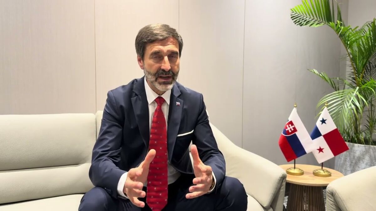 Vyjadrenie ministra J. Blanára po rokovaní so šéfom panamskej diplomacie
