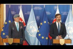 Tlačová konferencia ministra J. Blanára a prezidenta Únie vojnových veteránov P....
