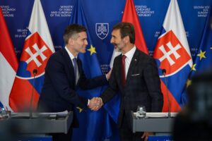 Tlačová konferencia ministrov zahraničných vecí Slovenskej republiky a Holandské...