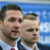 Uhrík kritizuje Laššákovej kandidatúru. Smer podľa neho môže pomáhať Majerskému