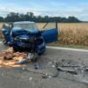 Tragická nehoda pri Rusovciach. Pri čelnej zrážke troch áut zomrel človek, ďalší...