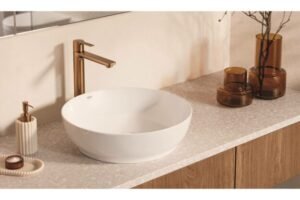 Minimalizmus vo farbách: rozšírená kolekcia batérií Grohe Lineare