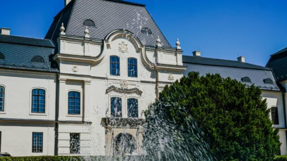 Vihorlatské múzeum ponúka aj v druhej polovici leta archeológiu či večernú prehliadku kaštieľa