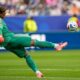 Suzuki sa stane prvým japonským brankárom v anglickej Premier League