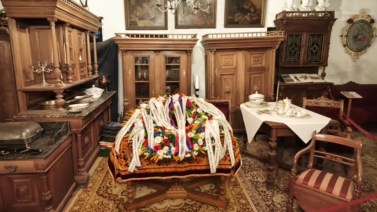 Hrad Sklabiňa: Bola sobota 25. augusta 1526 – dnešný deň, pred 500 rokmi, keď kráľ Ľudovít II. Jagelovský po mesačnom vojenskom ťažení dorazil do tábora pri Moháči. V kráľovskom vojsku boli predstavitelia celého krá