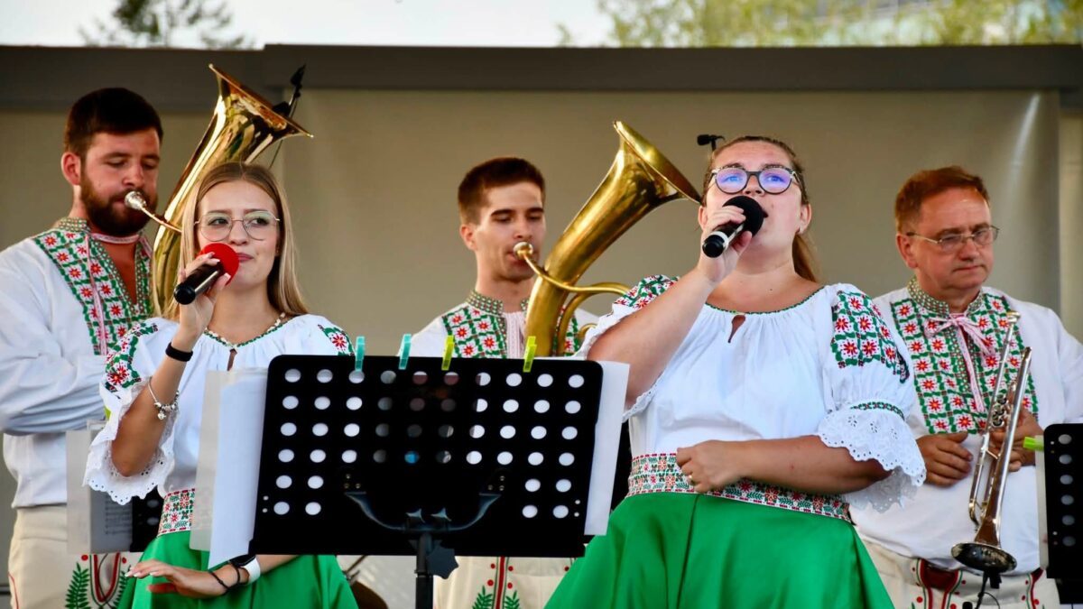 Mesto Považská Bystrica: SENIOR FEST SPOJIL GENERÁCIE