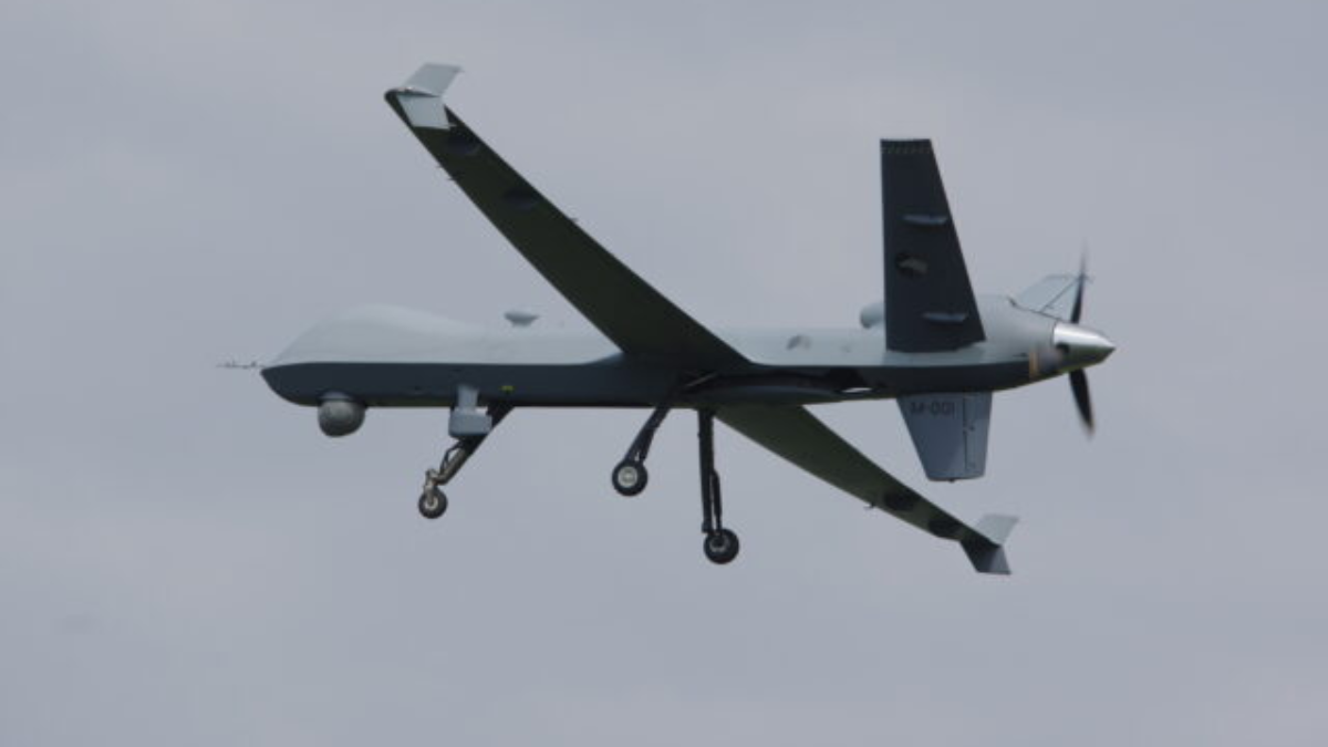 Ruské ministerstvo obrany tvrdí, že nad 19 ruskými regiónmi zostrelili 1 214 ukrajinských dronov