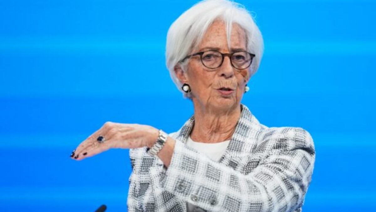 Predčasný odchod šéfky ECB môže vyradiť francúzsku krajnú pravicu z výberu jej nástupcu