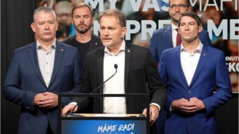 Hnutie Slovensko sa 17. novembra nezúčastní opozičného protestu, Matovič hovorí o Šimečkovom zlyhaní – VIDEO